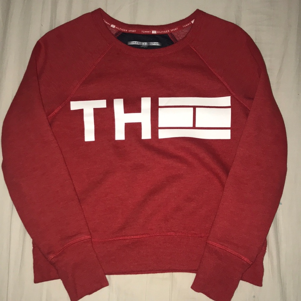 red tommy hilfiger sweater